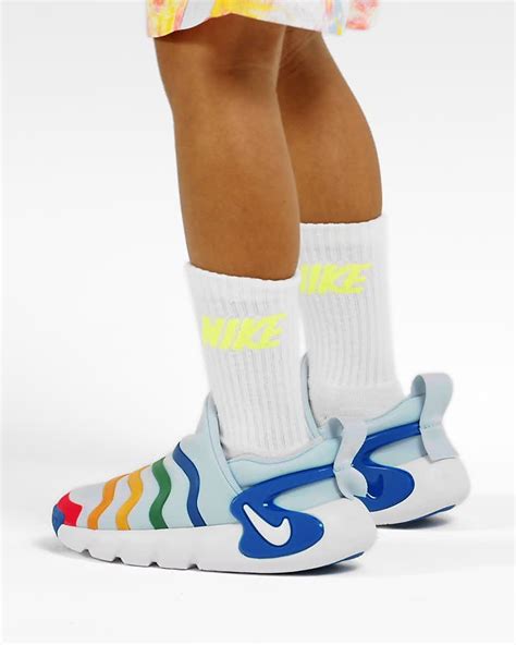 nike dynamo easyon kids shoes